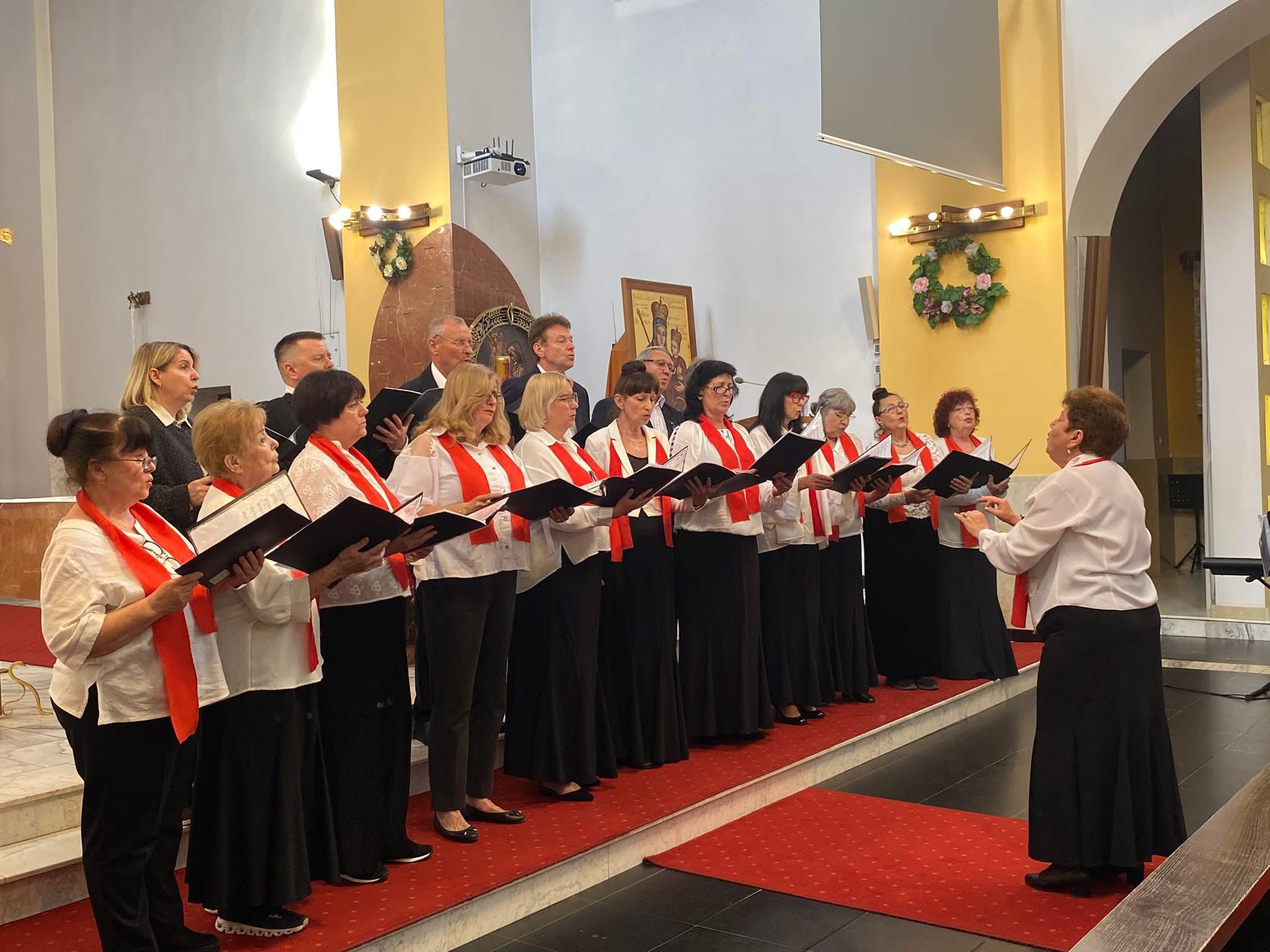 Урочистий концерт хору «Serafin» у Рівному: 33 роки співу та служіння